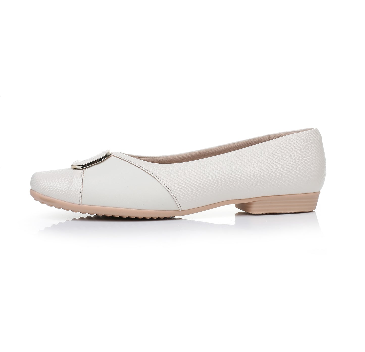 White Flat Ladies Shoes (250.199)