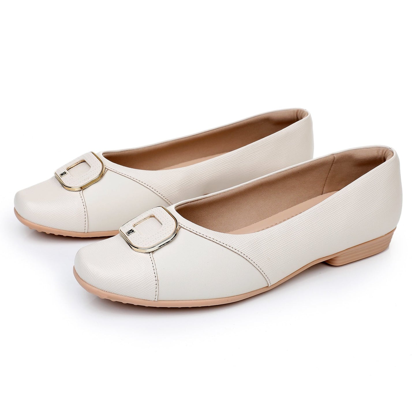 White Flat Ladies Shoes (250.199)