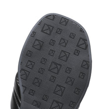 "Stylish Comfort: Piccadilly BLACK X-Strap Flat Sandals" (355.006)