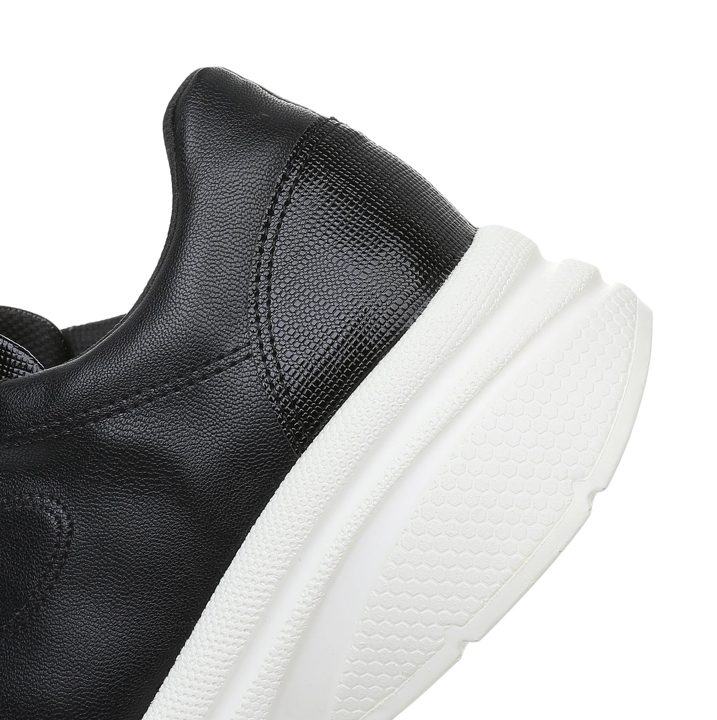 Urban Mod Must-Have: Lace-Up Sneakers - Black & White (781.002)