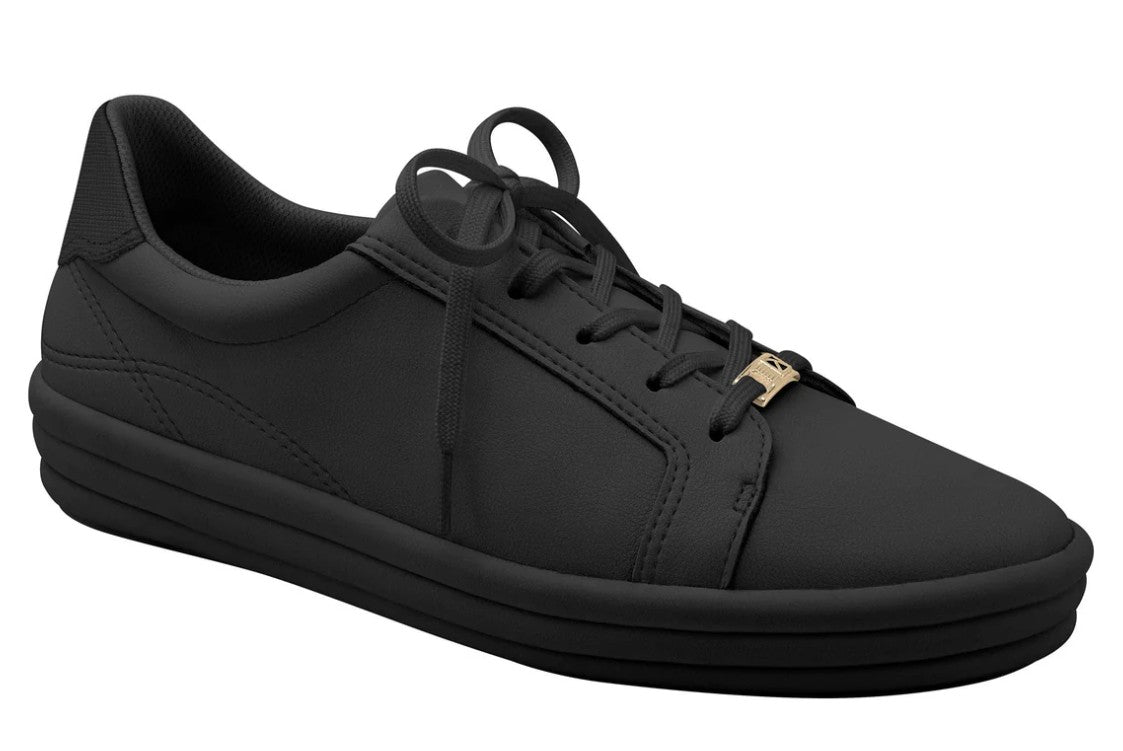 Light-as-Air Tennis Lace-Ups - Black (851.003)