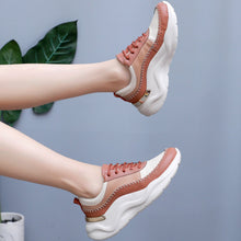 女式白色和棕色運動鞋 (939.005) 