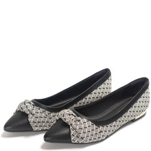 Black with pattern Flats for Women (274.059)
