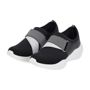 Black and White  Sneakers for Women (S015001)